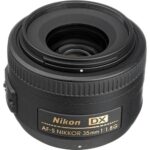 Nikon AF-S DX Nikkor 35mm f/1.8G Lens(use)